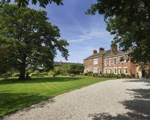 Singleton Lodge Country House Hotel in Poulton le Fylde