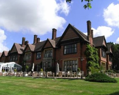 Stanhill Court Hotel in Gatwick