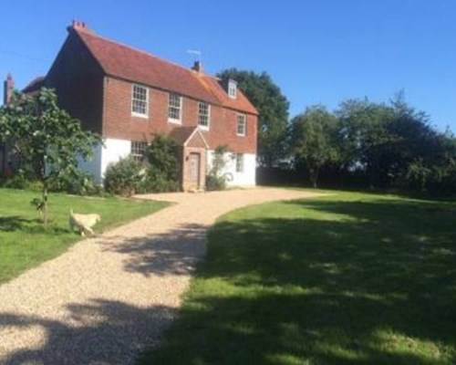 Starnash Farmhouse in Hailsham