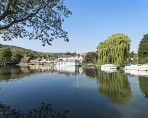 Swan At Streatley in Streatley-On-Thames