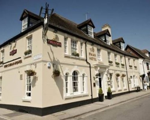 Swan Hotel in Arundel