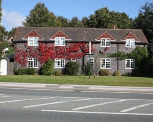 The Chestnuts Guest House in Atherstone