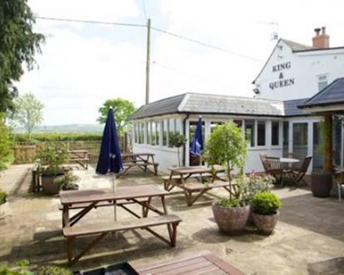 The King and Queen Longcot in Shrivenham