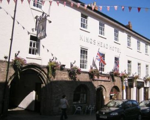 The Kings Head Hotel in Abergavenny