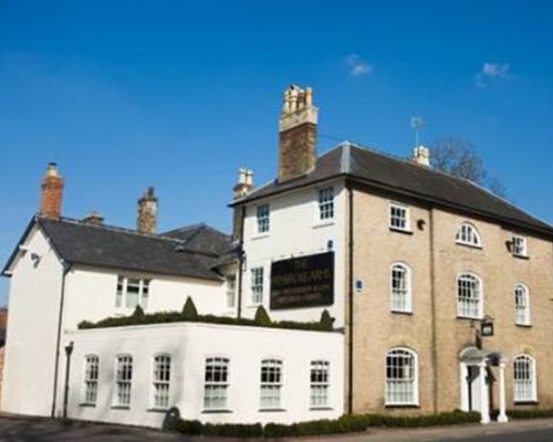 The Pembroke Arms in Wilton