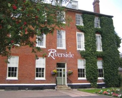 The Riverside House Hotel in Mildenhall