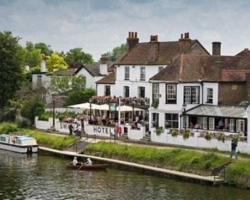 The Swan Hotel in Staines