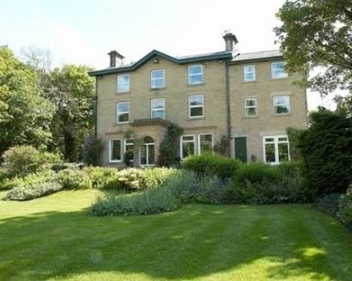 The Wind in the Willows Country House Hotel in Glossop