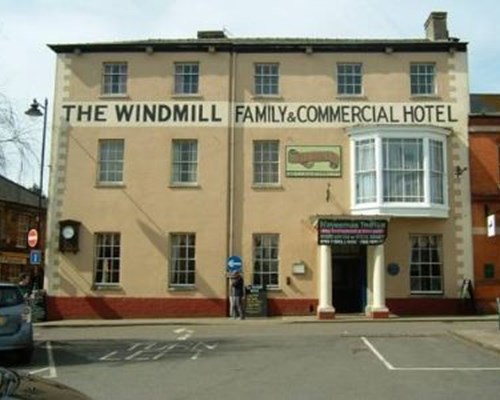 The Windmill Family & Commercial Hotel in Alford