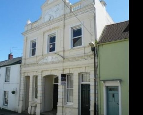 Theatre House Apartment 1 in Isle of Wight