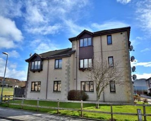 Town & Country Apartments - Kirkside Court in Westhill