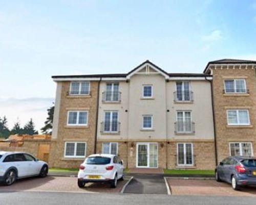 Town & Country Apartments - Mackie Place in Westhill