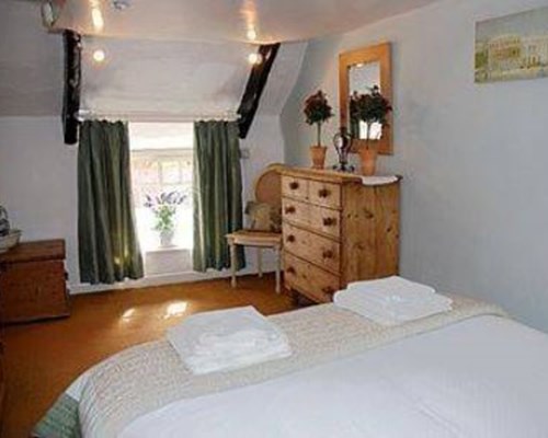 Tranquillity Cottage in Winfrith Newburgh