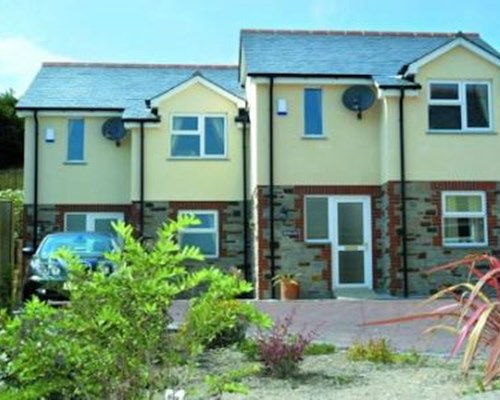 Tregurrian Villas in Watergate Bay