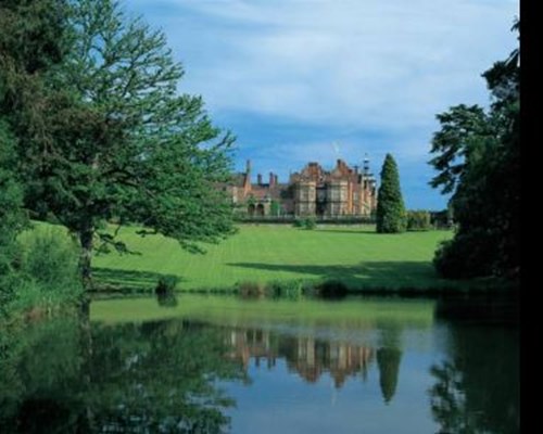 Tylney Hall Hotel in Hook