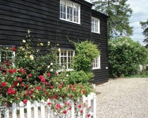 2 Bursteads Cottages in Sawbridgeworth