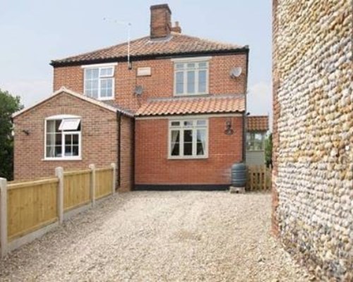 Beaconsfield Cottage in Briston Melton Constable