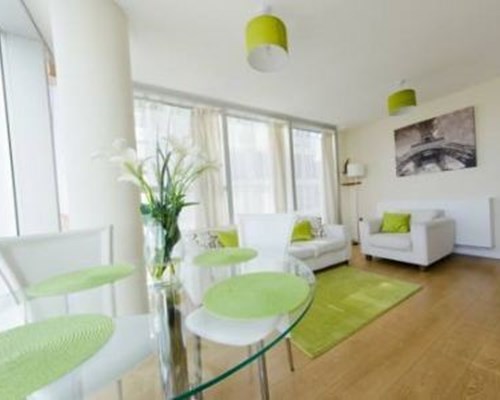 Bourdeaux Hub Apartments in Milton Keynes