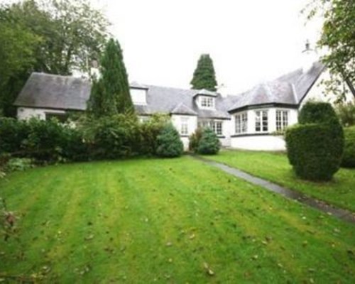 Corshill Cottage and Barn Apartments in Thornhill