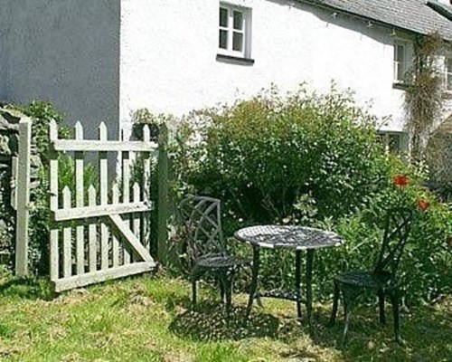Cragg Cottage in Bouth Newby Bridge