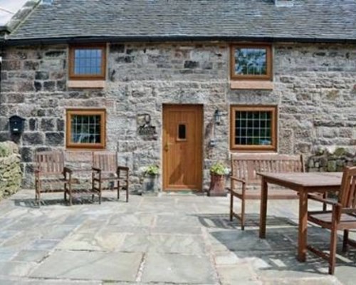 Cromwell'S Cottage in Biddulph Moor