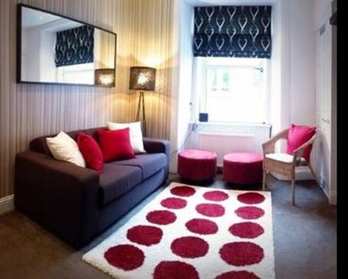 Edinburgh City Centre Apartment in Edinburgh