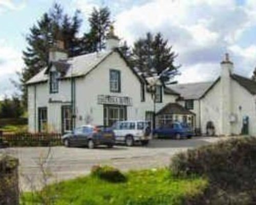 Glenisla Hotel in Kirkton of Glenisla
