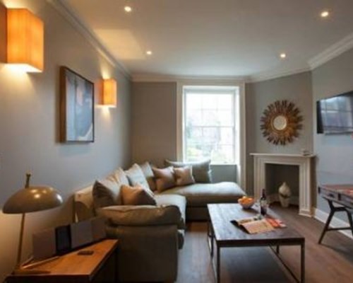 Halcyon Hotel Apartments in Bath