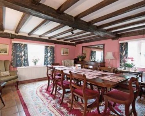 Horseshoes Farm House in Buxted