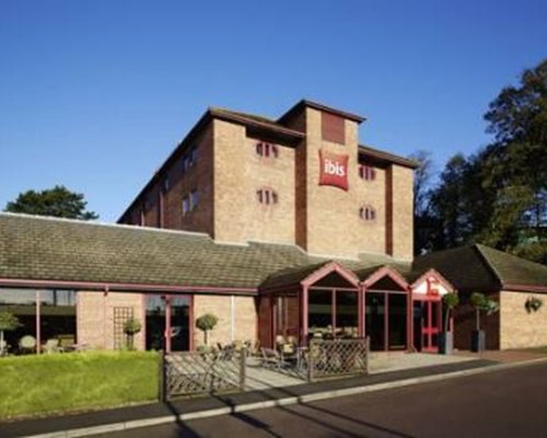 ibis London Luton Airport in Luton