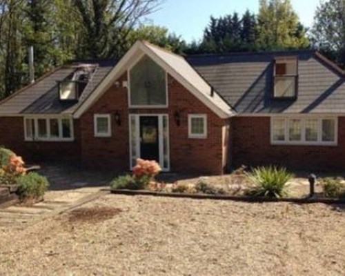 Lake View Lodge in Wraysbury