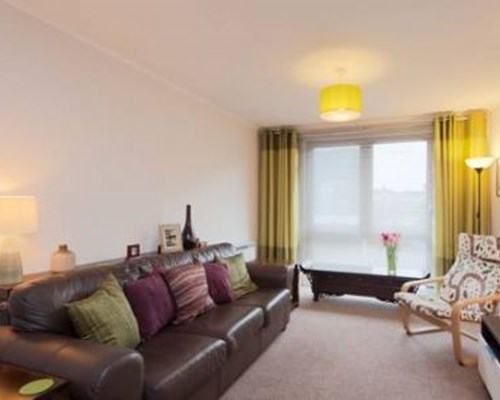 Logie Green Road Apartment in Edinburgh