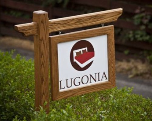 Lugonia in Pitlochry
