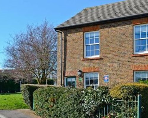 Old Post Cottage in Rodmersham Green