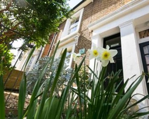 Rose Cottage Bed & Breakfast in London