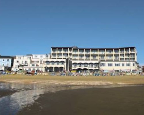 Sandringham Hotel in Sandown