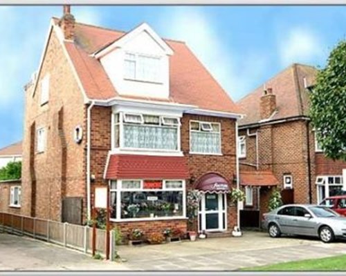 Savona Hotel in Skegness