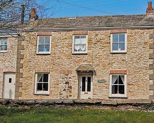 Shoelace Cottage in Tywardreath