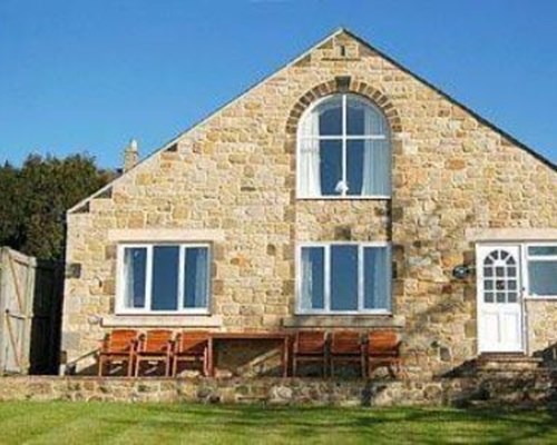 The Granary Cottage in Newton