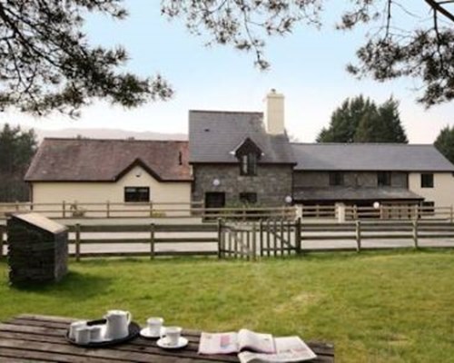 Vulcan Lodge Cottages in Rhayader