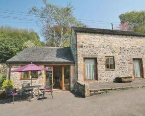 Wisteria Cottage III in Bonsall